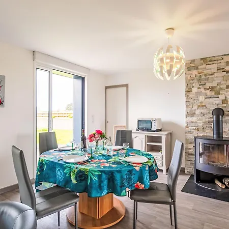 Holiday home Le Nid Marin By Interhome Kerlouan